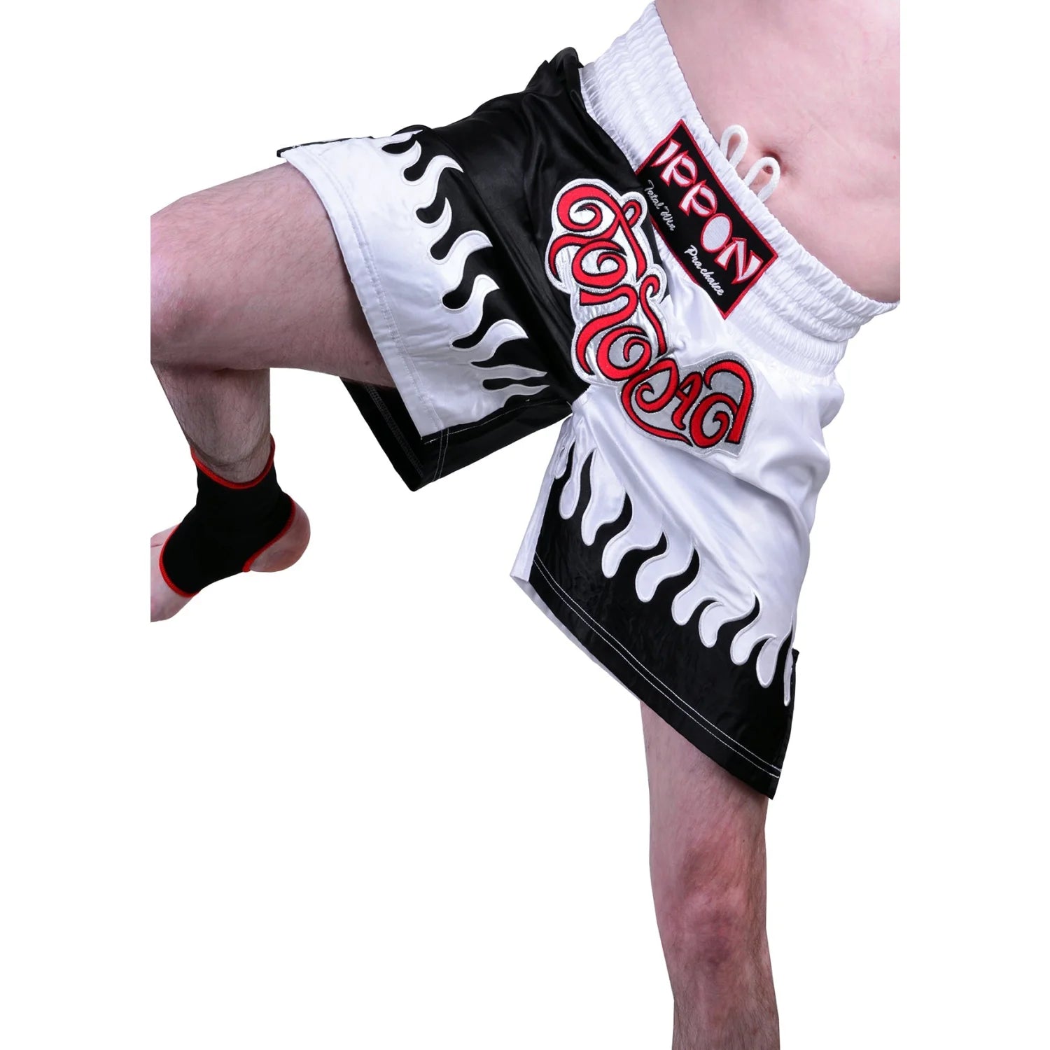 MAR-095F | Black & White Kickboxing & K1 Shorts - Shorts